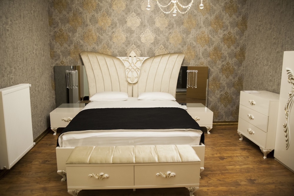 Luxury Suite, 1 King Bed photo 2
