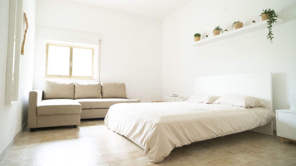 Superior Quadruple Room, Shared Bathroom