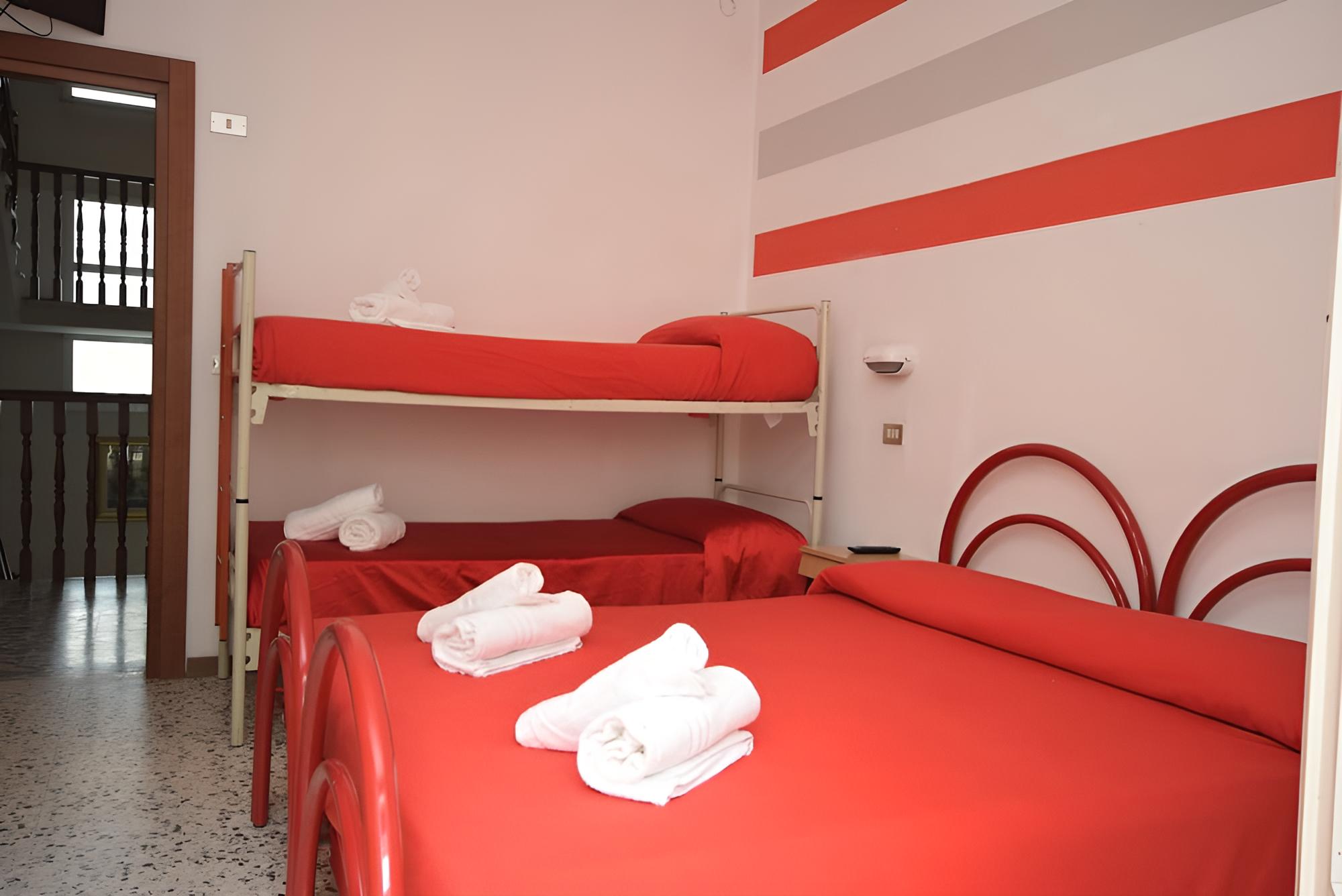 Quadruple Room photo 3
