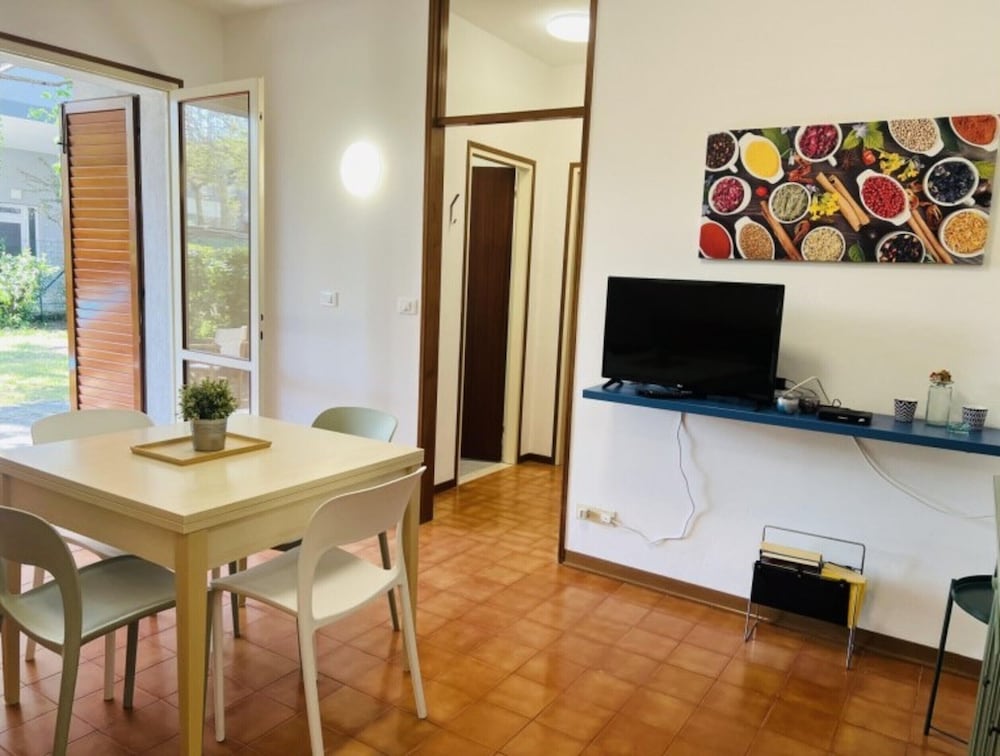 Villa, 2 Bedrooms, Patio, Garden View