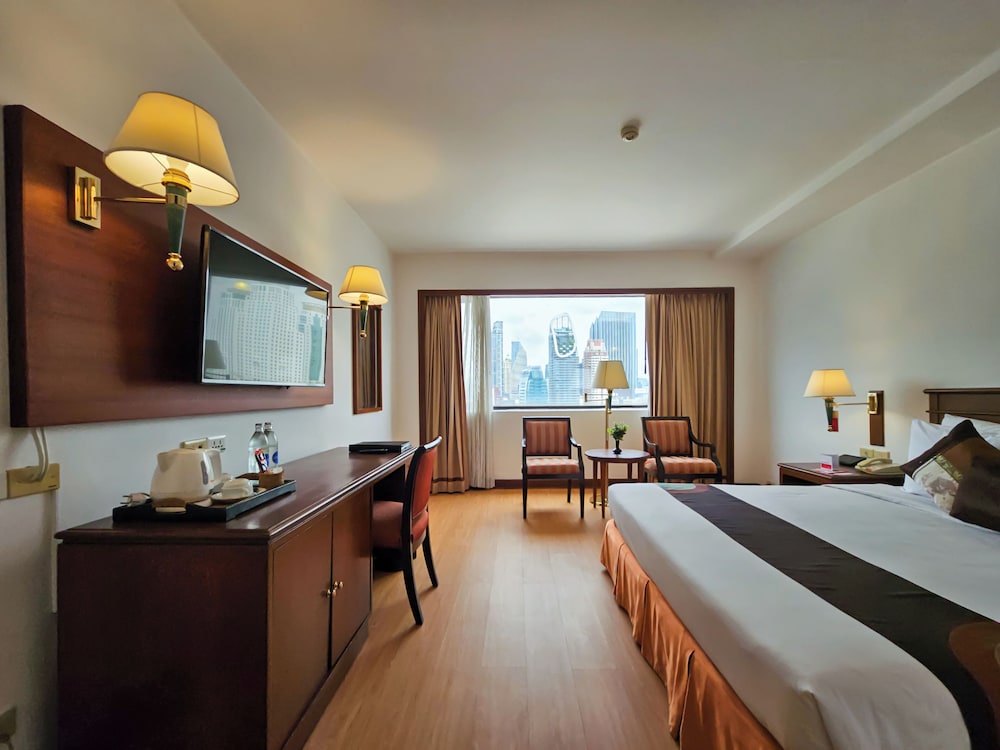 Deluxe Suite photo 2