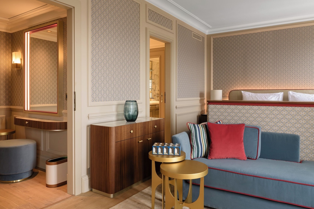 Panoramic Suite