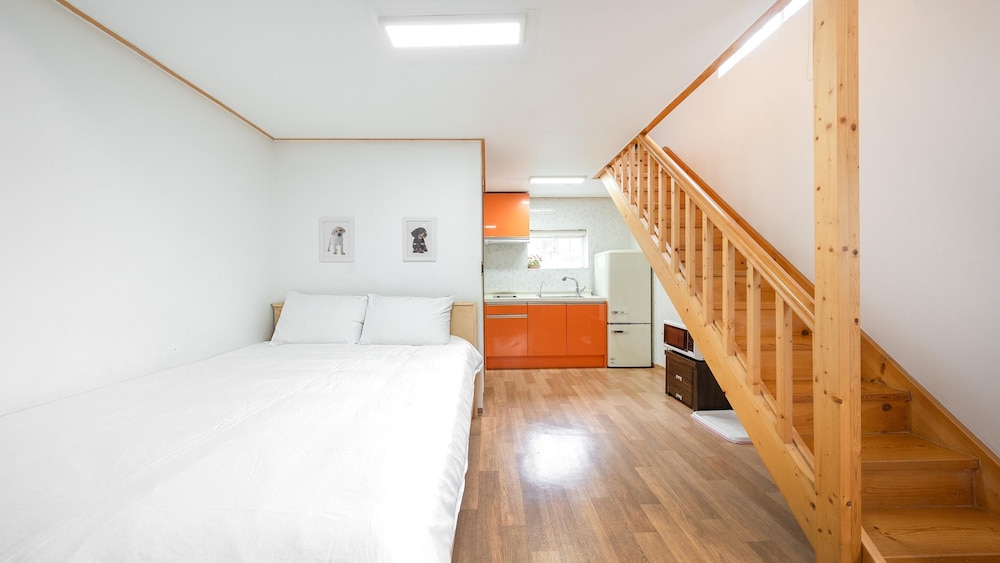 Basic Room, 1 Bedroom (Gae nari) - Photo 3