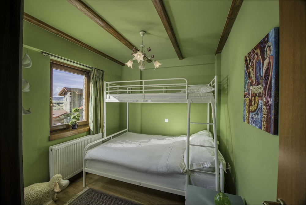 Deluxe Chalet (Protogeneia) photo 3