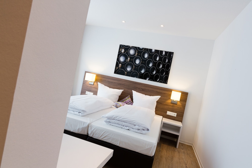 Standard Double Room - Photo 1