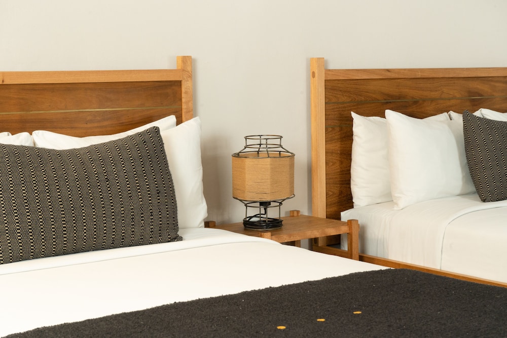Classic Room, 2 Double Beds - Photo 3