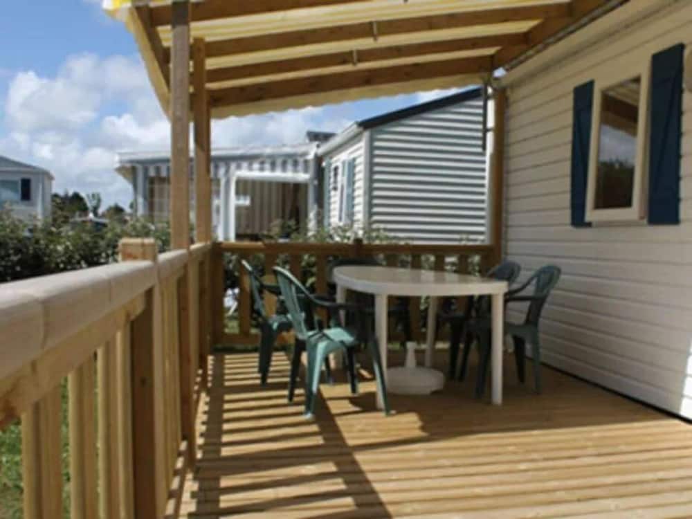 Standard Mobile Home photo 1