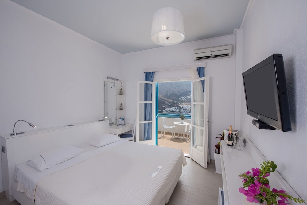 Superior Double Room, Sea View (Cycladic) - Photo 2