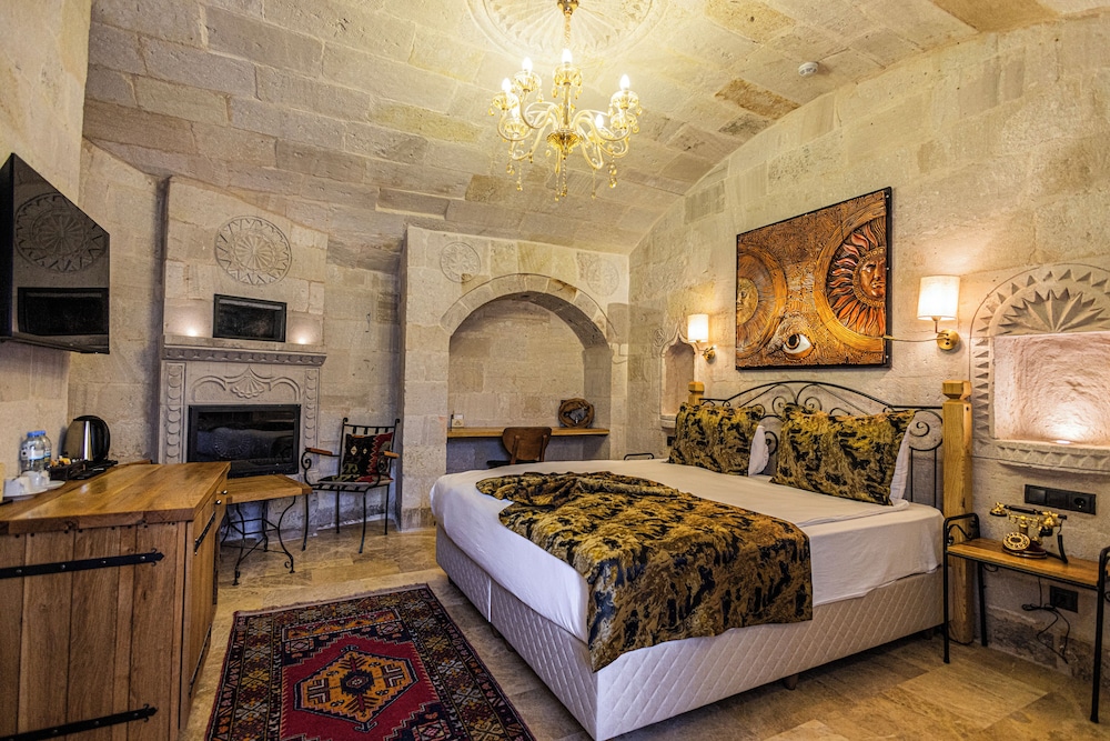 Junior Double Room