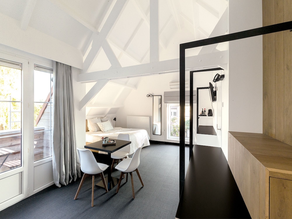 Family Suite, Balcony photo 1