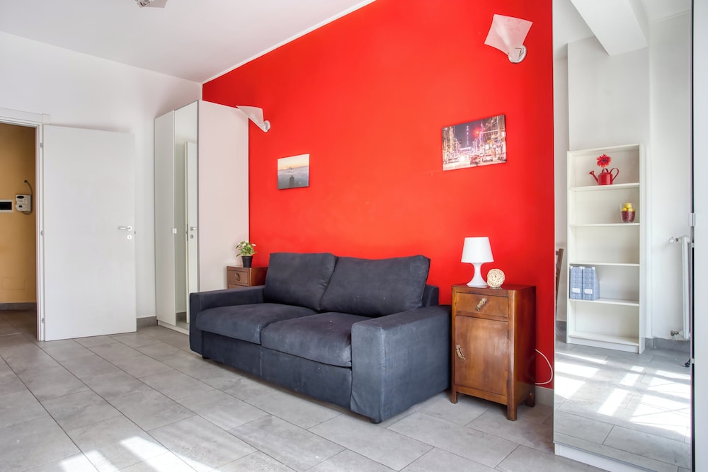 Classic Apartment, City View