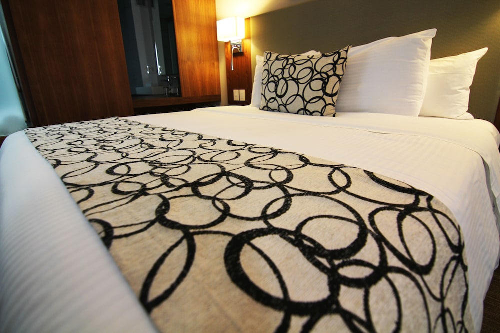 Junior Room, 1 King Bed - Photo 3