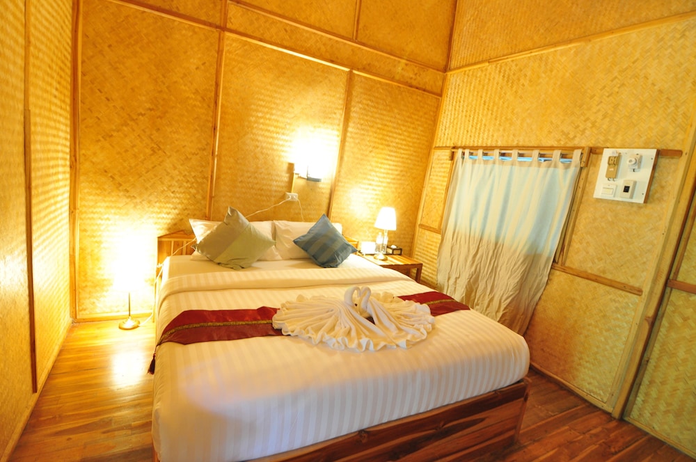 Raft Room