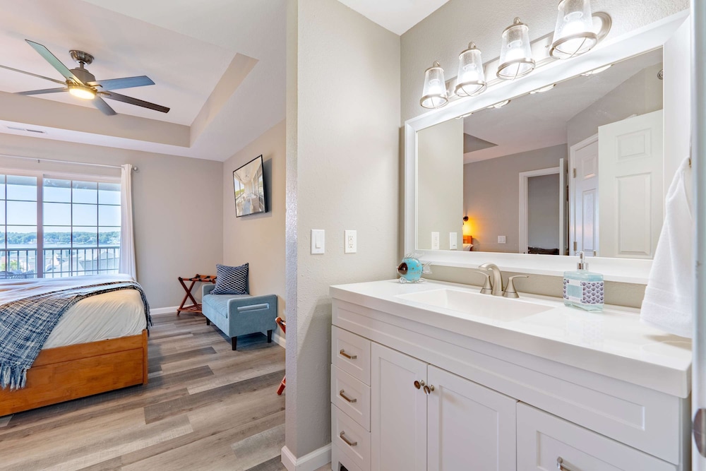 Condo, Multiple Beds, Balcony (Highland Shores Haven) photo 3