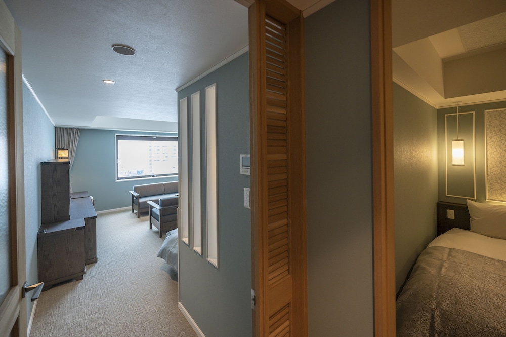 Standard Quadruple Room, 4 Bedrooms, Non Smoking - Photo 2