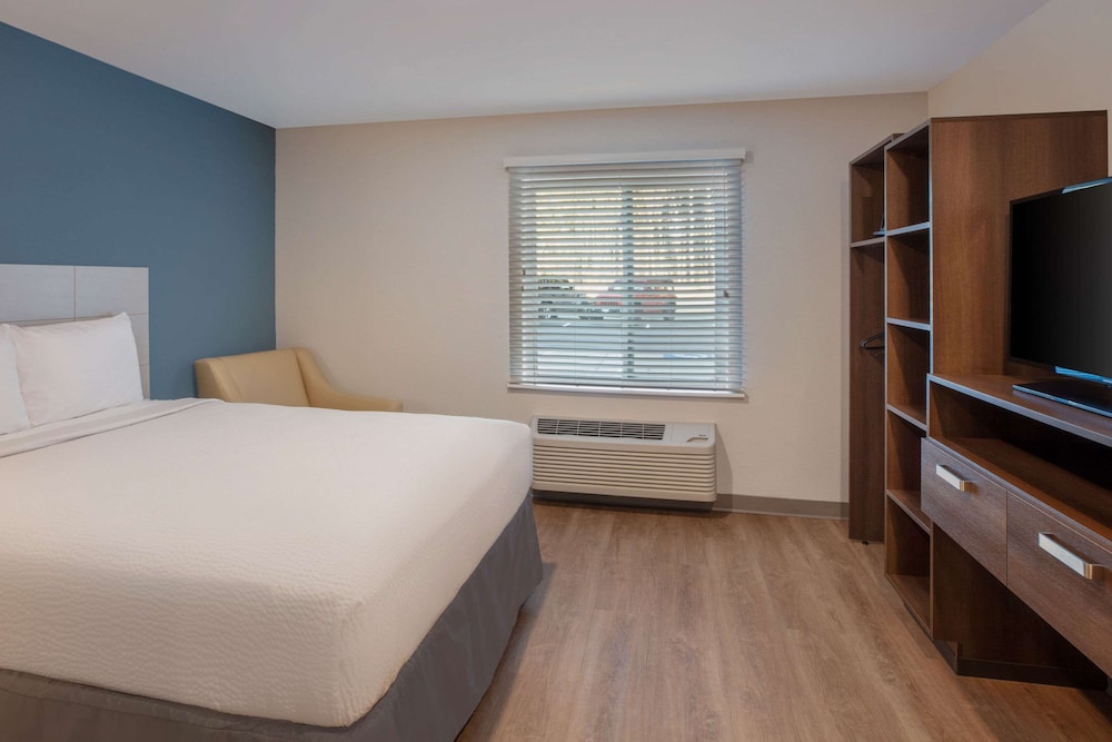 Room, 1 King Bed, Accessible, Non Smoking photo 3