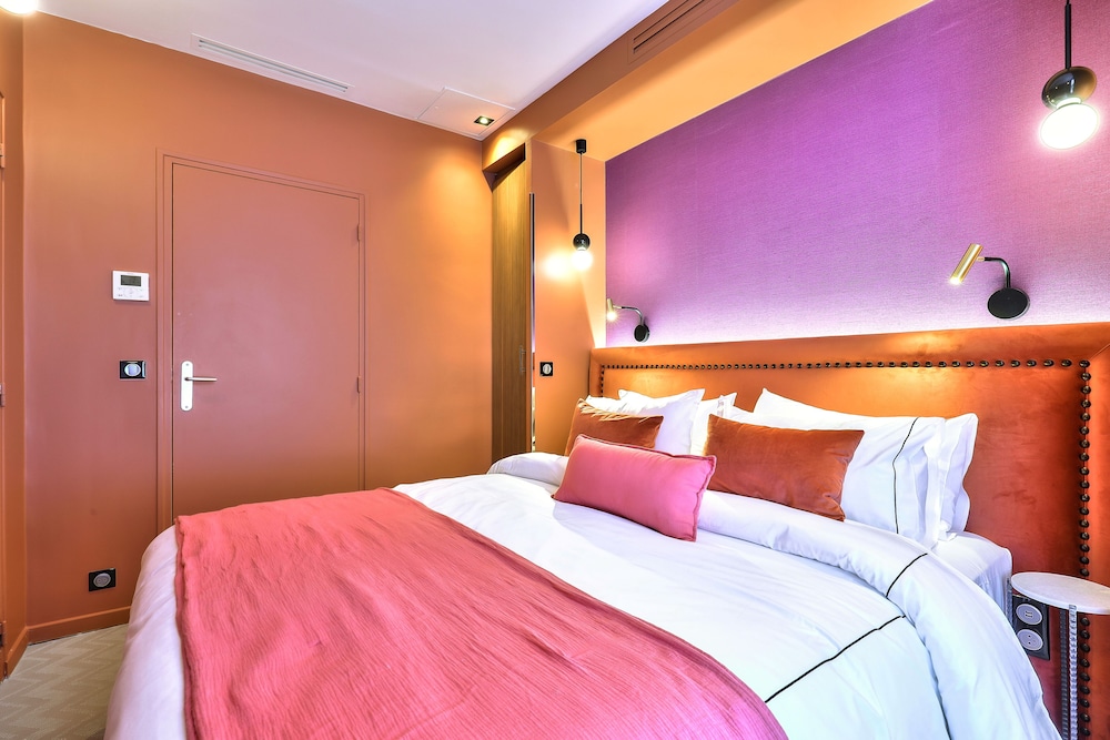 Suite (Vendôme),1er étage sans ascenseur photo 3