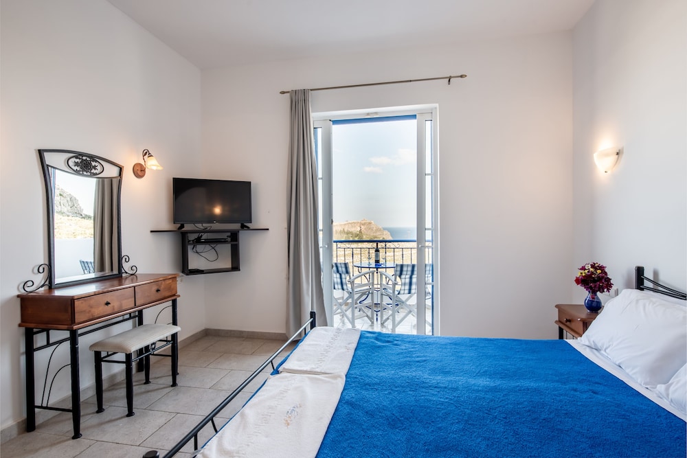 Superior Studio, Sea View (Acropolis View) photo 2