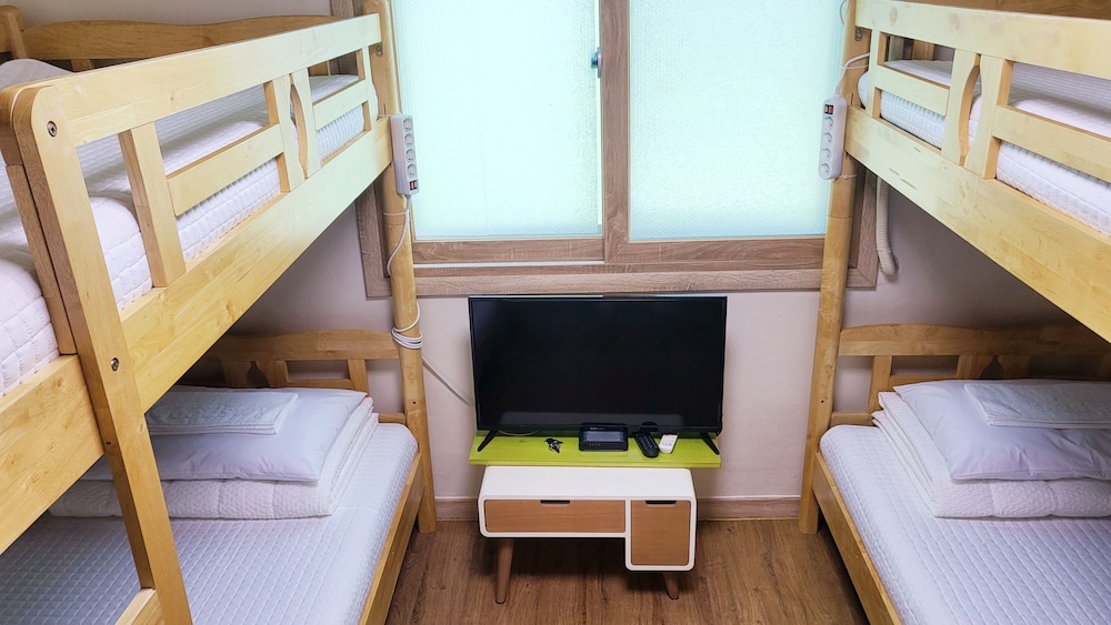 Quadruple Room photo 1