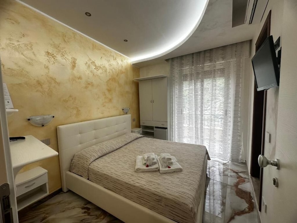 Comfort Townhome, Non Smoking, Private Bathroom