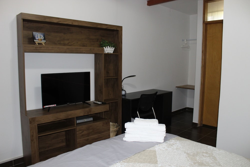 Basic Single Room photo 3