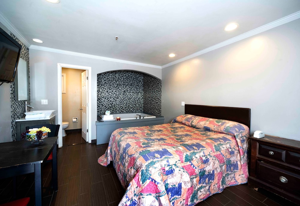 Basic Room photo 3