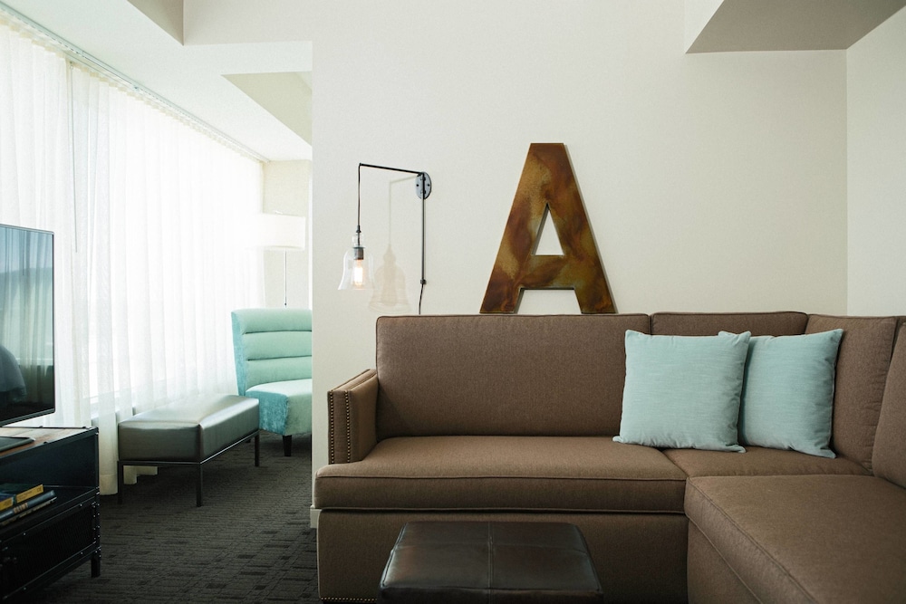 Suite, 1 Bedroom, Smoking