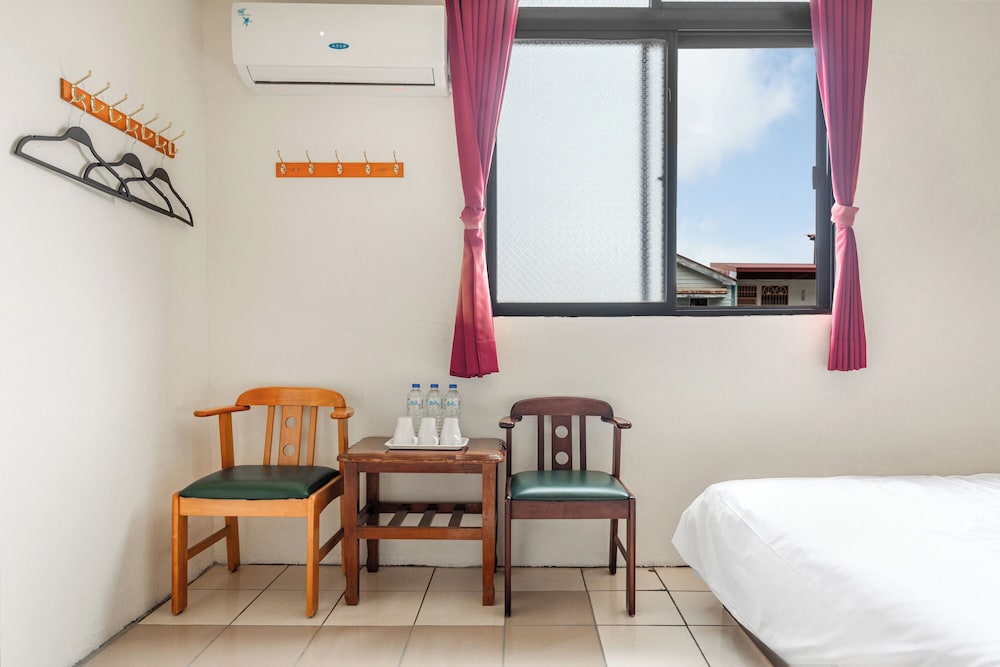 Standard Triple Room photo 3