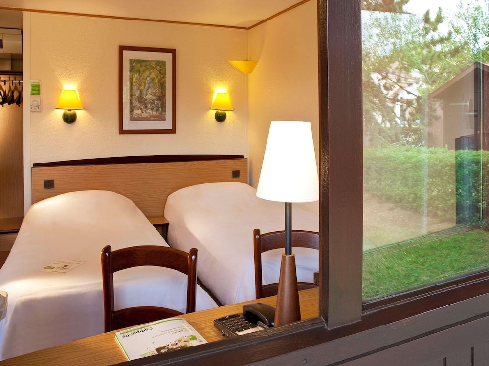 Standard Room, 2 Twin Beds - Photo 1