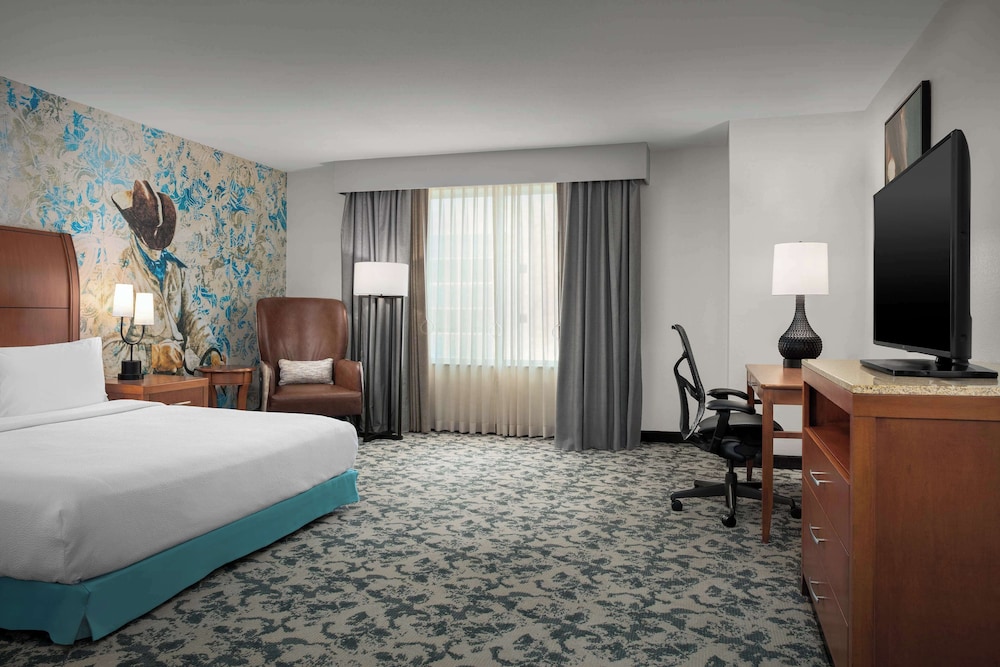 Room - Photo 4