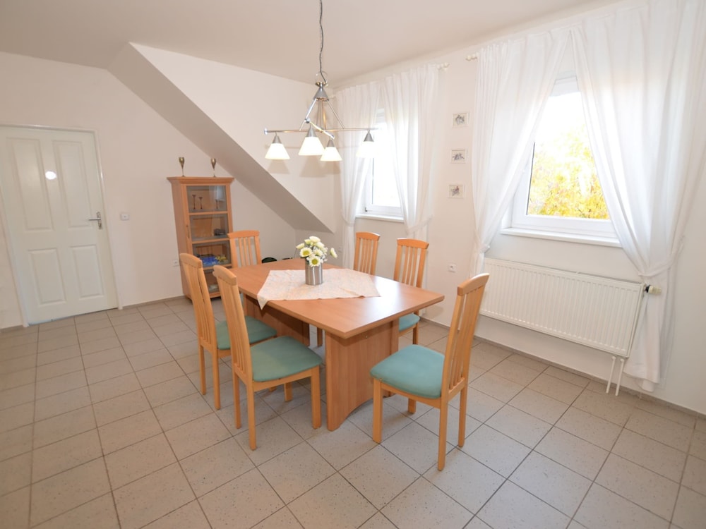 Comfort Apartment, 3 Bedrooms photo 3