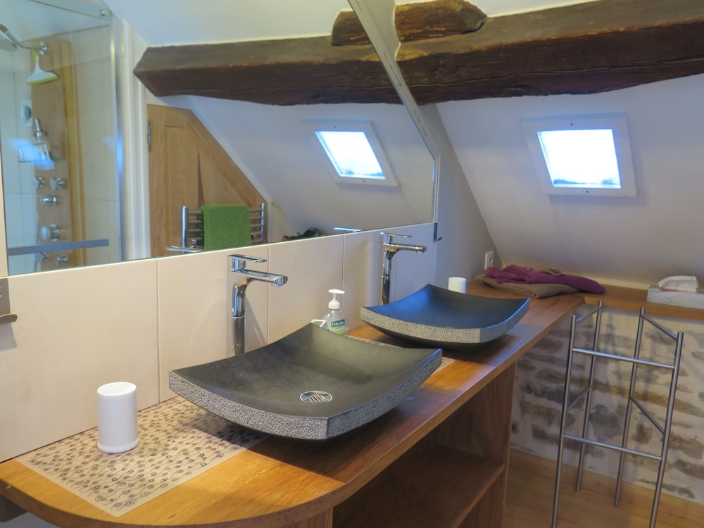 Room (En Messepierre) photo 2