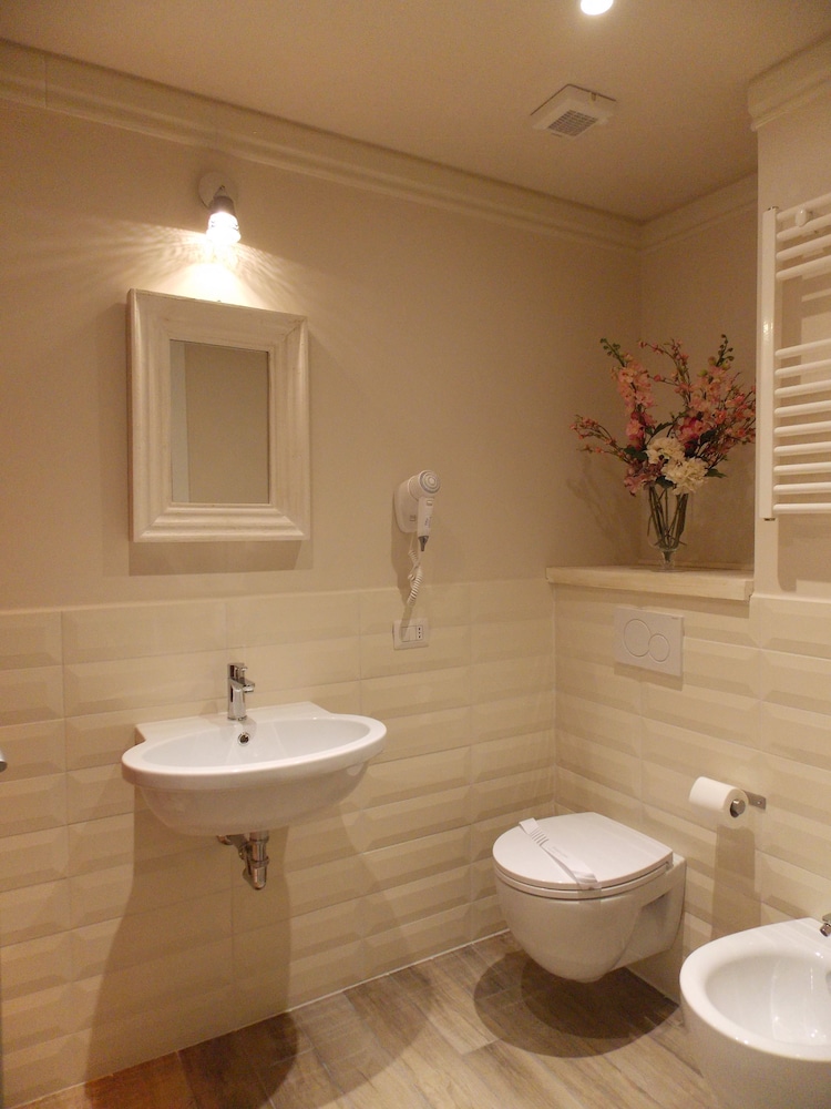 Junior Suite (Classic) photo 2
