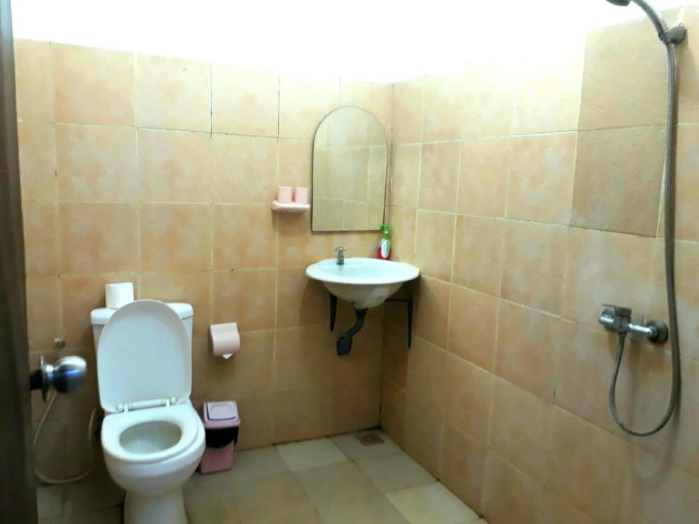 Standard Room - Photo 16