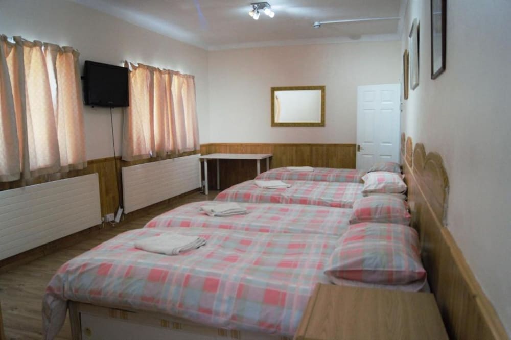 Apartment - Photo 2