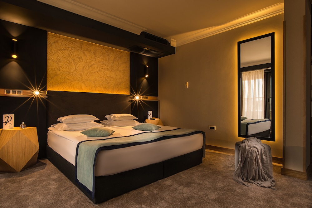 Panoramic Suite, 1 Bedroom, City View photo 2