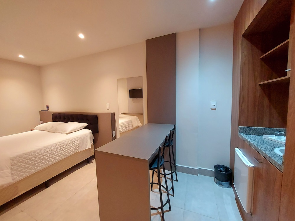 Standard Triple Room - Photo 1