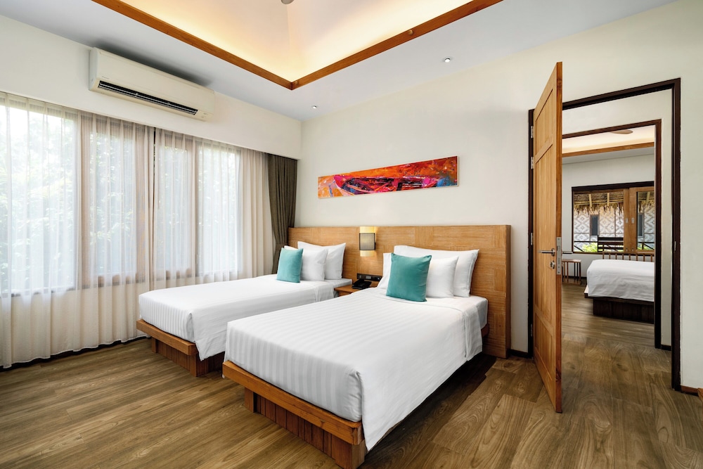 Family Bungalow, 2 Bedrooms - Photo 2