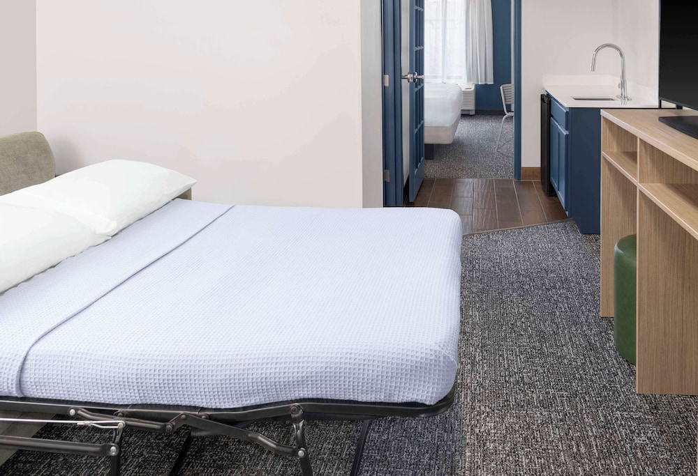 Suite, 1 Bedroom photo 1
