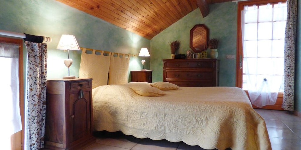 Triple Room (Picholine)