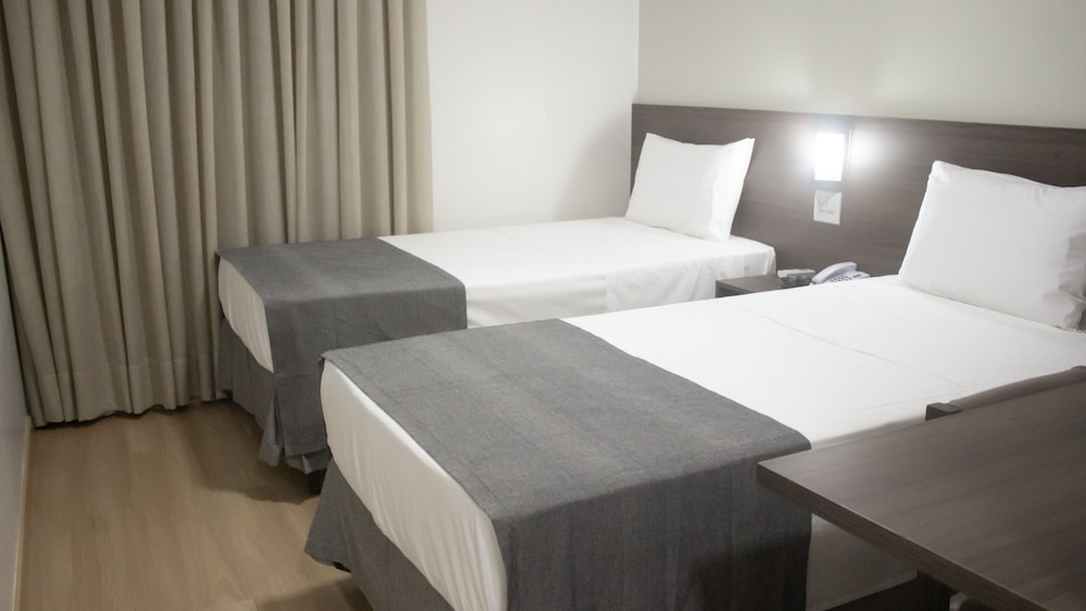 Twin Room - Photo 4