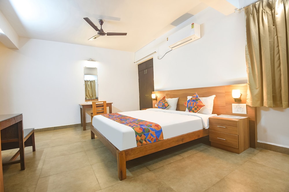 Deluxe Room - Photo 3
