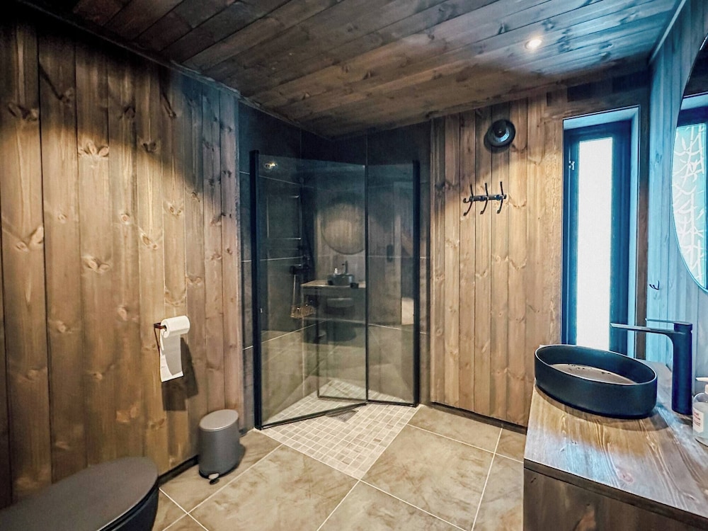 Modern Mountain Cabin - 3 Bedrooms - Sleeps 7, Billede 25