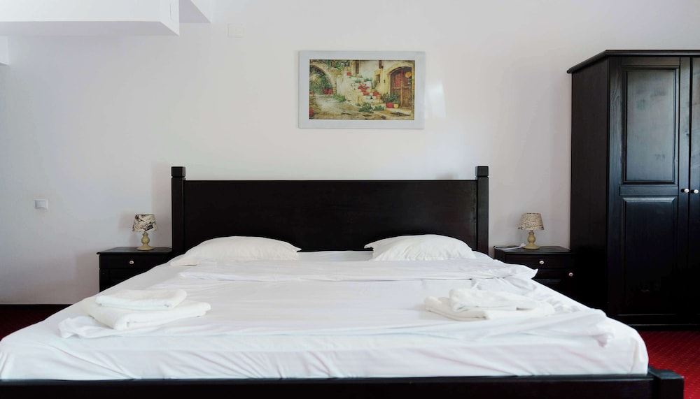 Deluxe Double Room - Photo 4