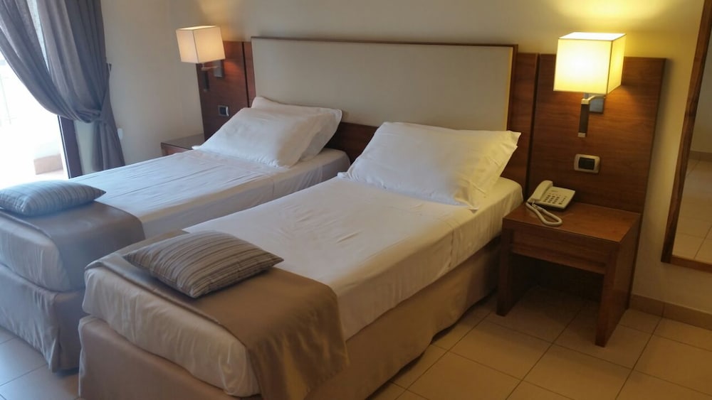 Standard Room - Photo 5