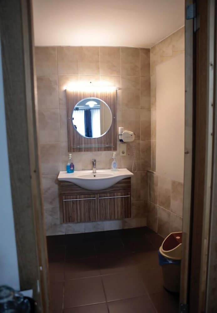 Standard Triple Room photo 3