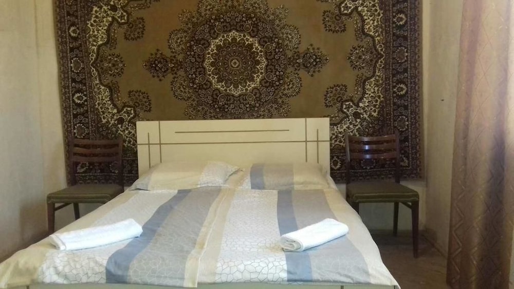Deluxe Double Room, Shared Bathroom photo 1