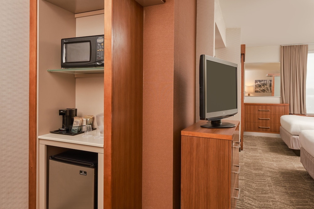 Suite, 2 Queen Beds (Hearing Accessible) - Photo 4