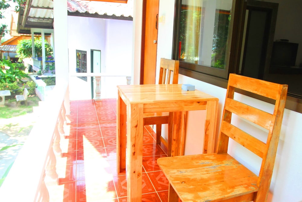 Deluxe Bungalow Double Bed photo 2