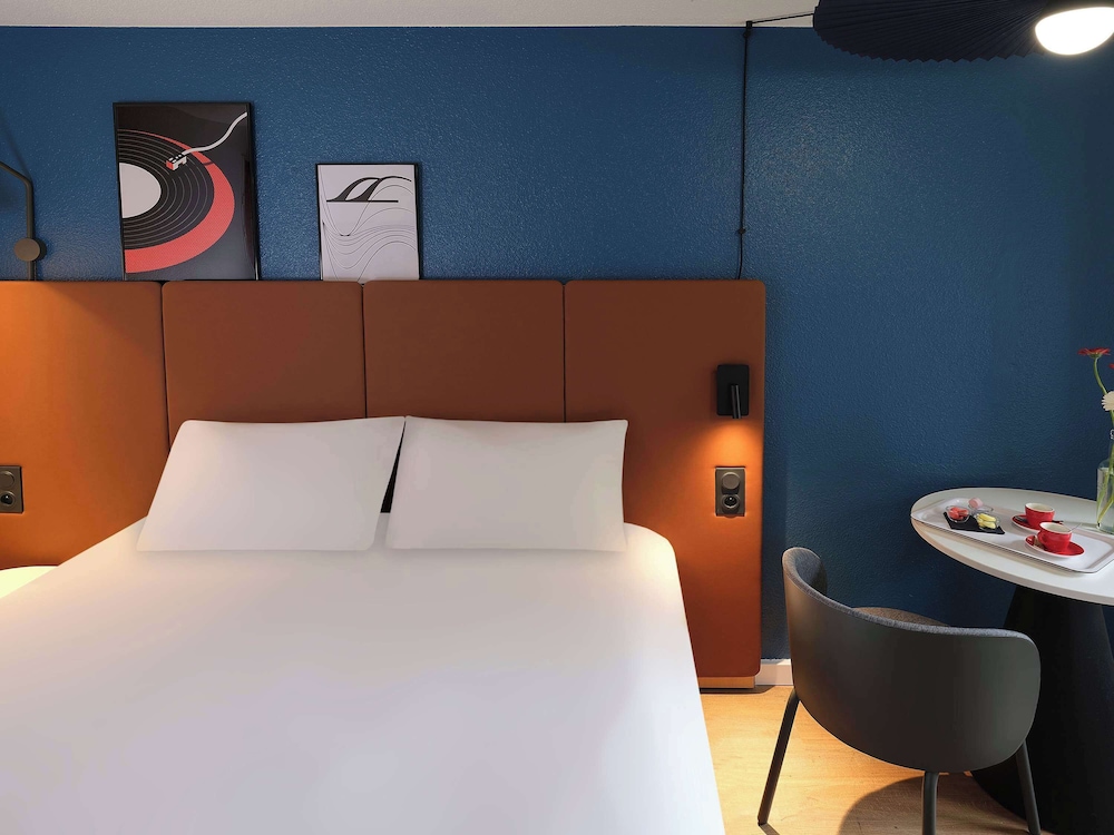 Standard Room, 1 Double Bed - Photo 5